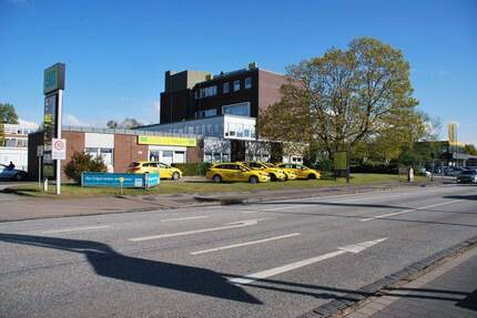 Neumünster zentral! Büroflächen mit Stellplätzen zu vermieten! OTTO STÖBEN!