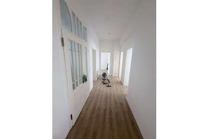 Wohnung zum Mieten in Zwickau 595,00 € 96 m²