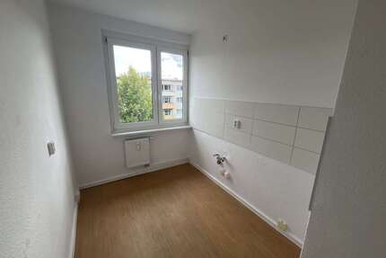 Wohnung zum Mieten in Eberswalde 350,00 € 49.32 m²