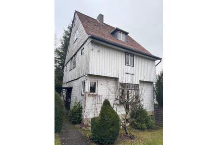 Denkmalgeschütztes Fachwerk-Einfamilienhaus mit Charakter seltenes Angebot am Kasseler Brasselsberg