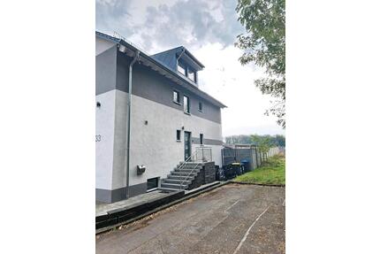 1-2 Familienhaus Freistehend Sackgasse PV - Friedrichsthal
