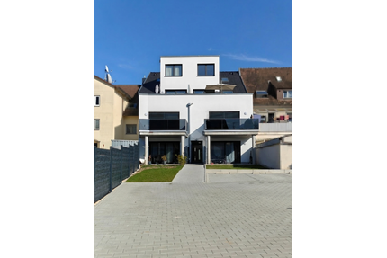 Haus zum Kaufen in Schorndorf 2.162.000,00 € 470.74 m²