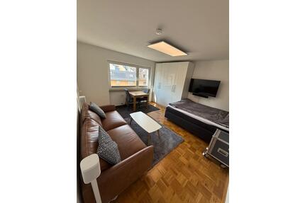 Charmante 1-Zimmer Wohnung im 3. OG in Frankfurt-Bornheim - Frankfurt am Main