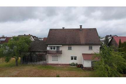 Haus zum Kaufen in Mantel 109.000,00 € 143 m²
