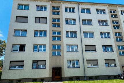 2 Raum Wohnung in Demmin - 275,00&nbsp;EUR Kaltmiete, ca.&nbsp; 48,00&nbsp;m&sup2; in Demmin (PLZ: 17109)