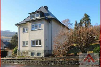 Haus zum Kaufen in Bestwig 238.000,00 € 181 m²