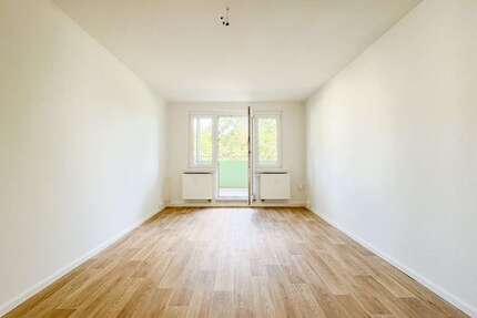 Wohnung zum Mieten in Chemnitz 335,00 € 58.95 m²