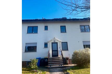 Dachwohnung im 2.OG - 630,00&nbsp;EUR Kaltmiete, ca.&nbsp; 75,00&nbsp;m&sup2; in Bad Neustadt an der Saale (PLZ: 97616)