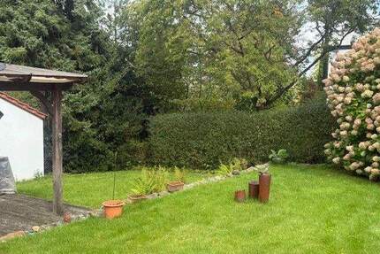 Zweifamilienhaus zum Verkauf in Bochum