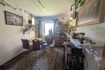 Möbilierte-2-Zimmerwhg.- zur Untermiete vom 01.06 - 31.12.2026 - Stralsund Langendorfer Berg