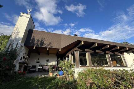 Stadtnahes Landhaus in Traumlage - Reutlingen-Gönningen