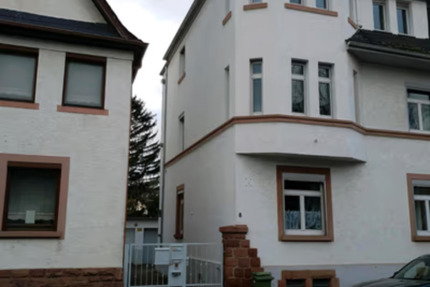 Helle 2-Zimmer-Wohnung mit Balkon, Garage und Gemeinschaftsgarten - Offenbach am Main Bürgel