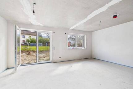 Neubau-Doppelhaushälfte mit Keller und Dachstudio - Erstbezug ab Sommer 2026 - Rohrdorf Riedering