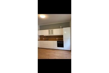 schöne 4 Zimmer Wohnung mit Einbauküche - Sulzfeld