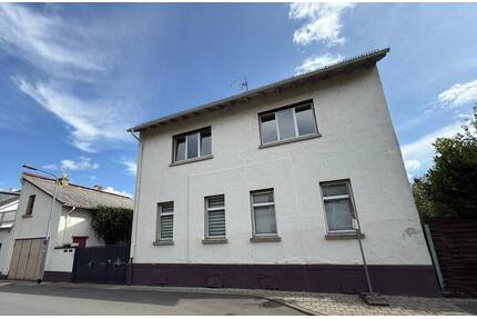 **Zwei-Familienwohnhaus in ruhiger Wohnlage von Frankfurt-Oberrad**