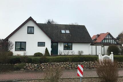 Familien-Wohn bzw. Ferienhaus Nordsee bei Büsum - Rellingen