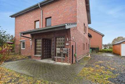 Haus zum Kaufen in Erkelenz 460.000,00 € 262 m²