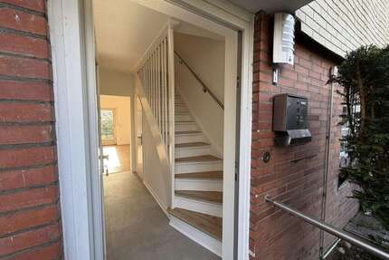 Haus zum Mieten in Hamburg 1.630,00 € 75 m²