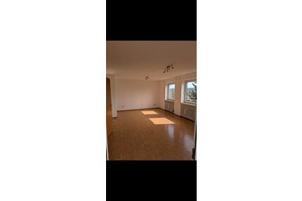 1-Zimmer-Wohnung mit Balkon - 410,00&nbsp;EUR Kaltmiete, ca.&nbsp; 40,96&nbsp;m&sup2; in Weiden in der Oberpfalz (PLZ: 92637)