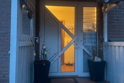 Einfamilienhaus mit Einliegerwohnung in Doppelhauscharakteristik - Fredenbeck