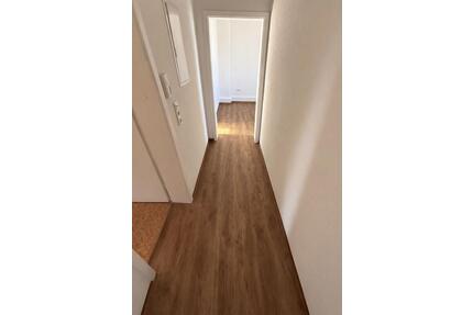 Kernsanierte 2,5-Zimmer Dachgeschosswohnung in der Iserlohner Inn - Herne