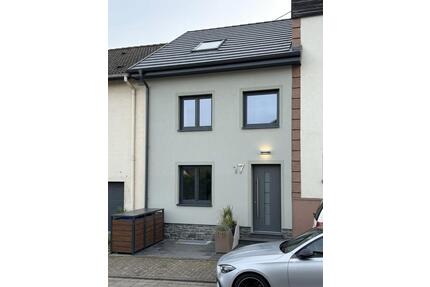 Haus zum verkaufen - 65.000,00&nbsp;EUR Kaufpreis, ca.&nbsp; 95,00&nbsp;m&sup2; in Beckingen (PLZ: 66701)