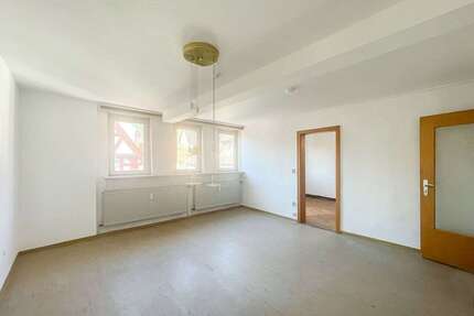 Haus zum Kaufen in Klingenberg 184.000,00 € 120.17 m²