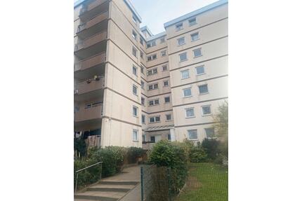 4-Zimmerwohnubg mit Küche, Bad, Balkon in Nienburg zu vermieten - Nienburg (Weser)