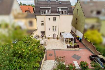 Haus zum Kaufen in Herne 469.000,00 € 248 m²
