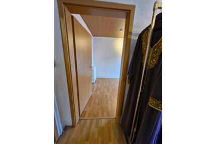 1 WG zimmer - 300,00&nbsp;EUR Kaltmiete, ca.&nbsp; 12,00&nbsp;m&sup2; in Villingen-Schwenningen (PLZ: 78054)