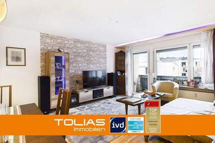 Neckarwärts wohnt es sich leichter - in drei Zimmern mit Blick bis zur Grabkapelle - Stuttgart Untertürkheim