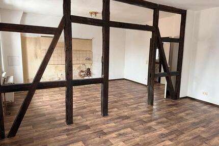 Wohnung zu mieten - 670,00&nbsp;EUR Kaltmiete, ca.&nbsp; 76,00&nbsp;m&sup2; in Bad Salzungen (PLZ: 36433)