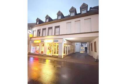 Frei ab sofort 2-Zimmer-Wohnung im 1. Obergeschoss Einbauküche Ohne Balkon Ohne PKW-Stellplatz - Schweich