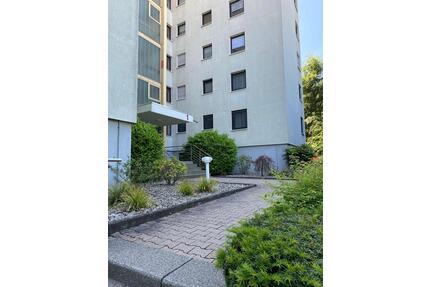 Großzügige 4-Zimmer-Eigentumswohnung mit Balkon - Schwieberdingen