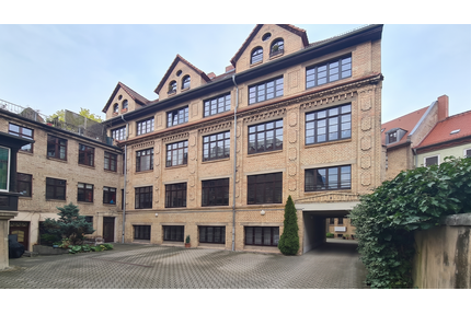 Wohnung zum Kaufen in Halle (Saale) 260.000,00 € 122 m²