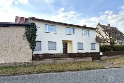 6 Zimmer, 2 Kachelöfen, Nebengelass, Garten - Diesdorf Wüllmersen