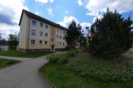 Wohnung zum Mieten in Adorf 360,00 € 61.55 m²