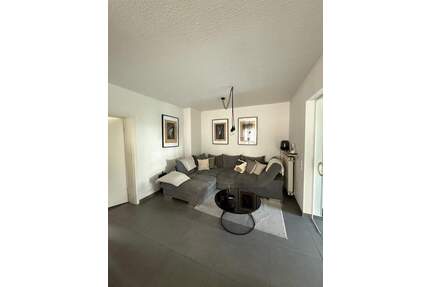 Moderne 3-ZKB Erdgeschosswohnung mit eigenem Garten und separatem Eingang - Wadgassen Hostenbach