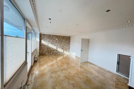 3 Zimmer Wohnung mit Küche und klimatisiert saniert. - Essen Stadtbezirk IV