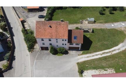 Wohnhaus, landwirtschaftliches Anwesen, Halle, Grundstück - Oettingen in Bayern