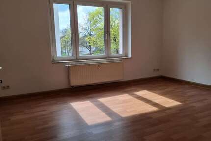Wohnung zum Mieten in Plauen 235,85 € 47.36 m²