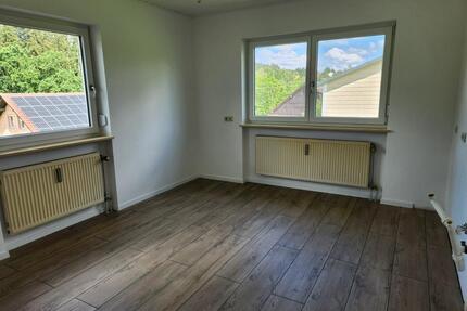 Ländliche 3-Zimmer-Wohnung nähe Neukirchen v. W. zu vermieten - Neukirchen vorm Wald