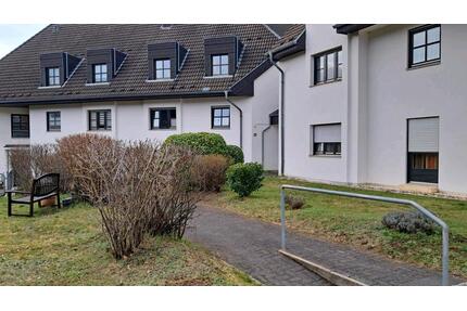 gemütliche Eigentumswohnung direkt am See. - Troisdorf Bergheim