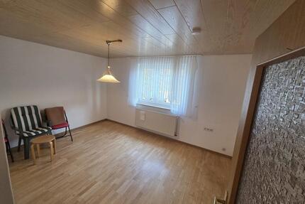 3 ZIMMER WOHNUNG - 1.070,00&nbsp;EUR Kaltmiete, ca.&nbsp; 65,00&nbsp;m&sup2; in Niestetal (PLZ: 34266)