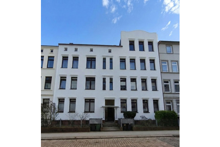 Sehr schöne & modernisierte 2.Zi-Whg. ca. 50qm im Dachgeschoss - Hamburg Harburg