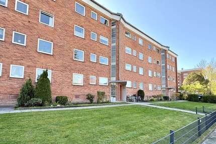 Wohnung zum Kaufen in Lübeck 157.000,00 € 58.48 m²
