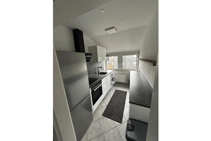 Top gepflegte 2 Zimmer Dachgeschosswohnung - Velbert