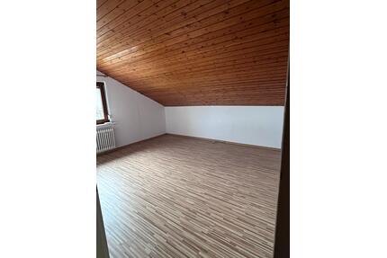 DG Wohnung 73qm mit großem Balkon - Heiligkreuzsteinach
