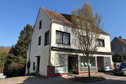 Haus zum Kaufen in Blieskastel 249.000,00 € 200 m²