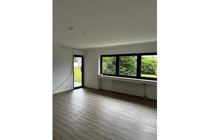 Helle Erdgeschosswohnung mit Terrasse in Ebsdorf - Reiskirchen